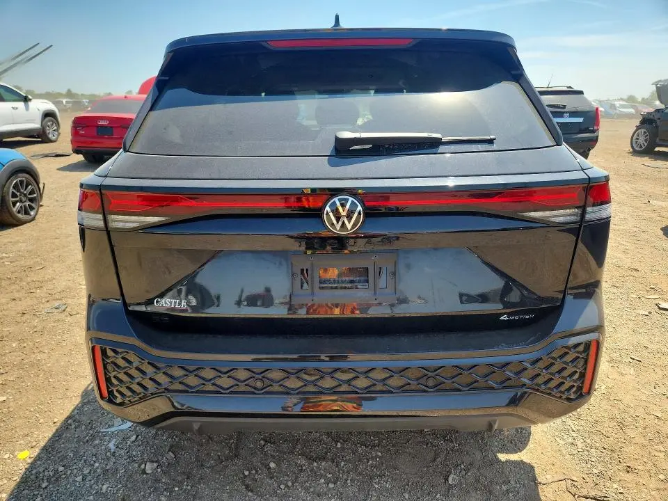 2025 VOLKSWAGEN TIGUAN SE R-LINE BLACK  