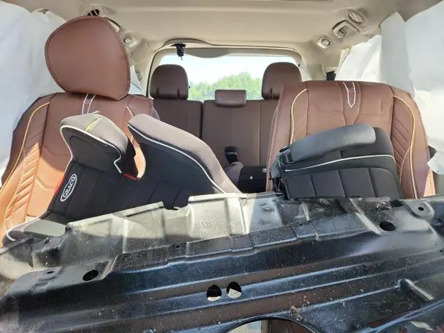 2017 TOYOTA SIENNA LIMITED PREMIUM 7-PASSENGER  