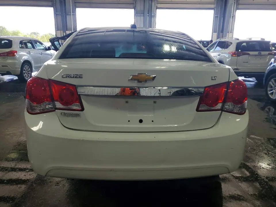 2015 CHEVROLET CRUZE LT  