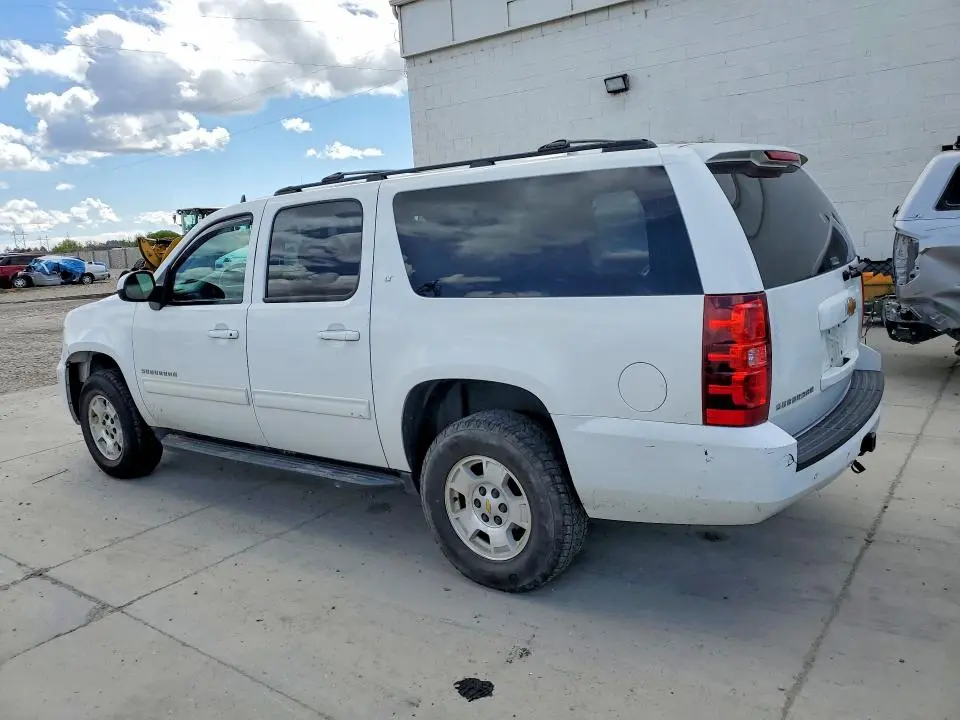 2014 CHEVROLET SUBURBAN K1500 LT  