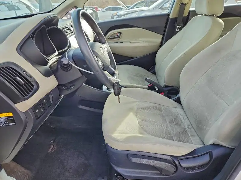 2013 KIA RIO LX  
