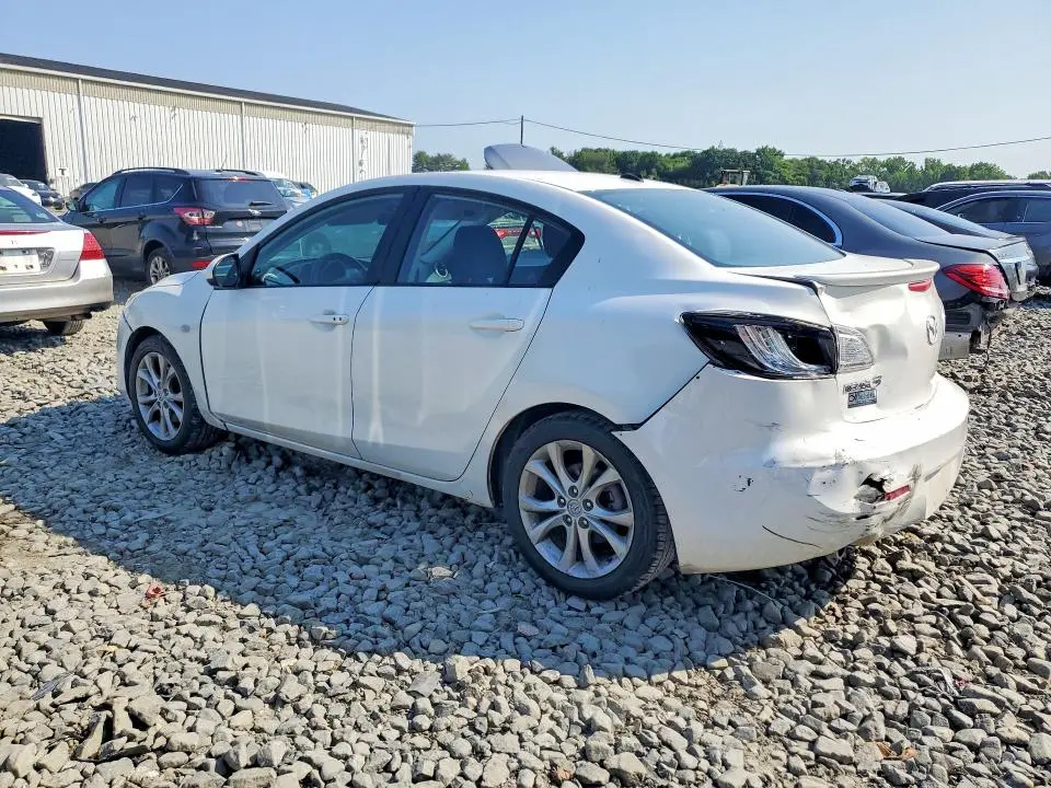 2011 MAZDA 3 S  
