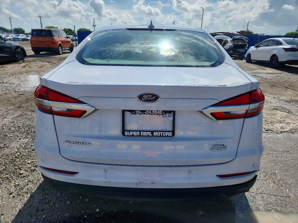 2020 FORD FUSION SEL  