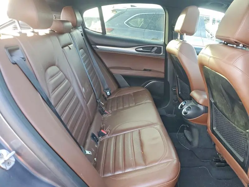 2018 ALFA ROMEO STELVIO TI SPORT  