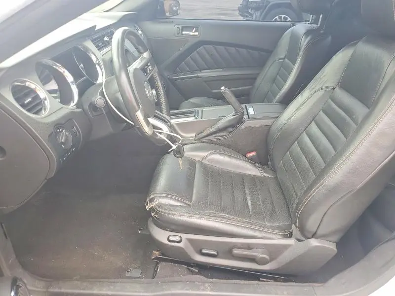 2010 FORD MUSTANG   