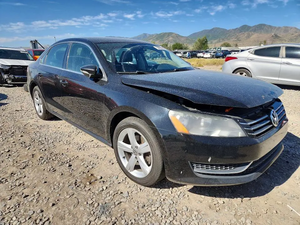 2012 VOLKSWAGEN PASSAT SE  
