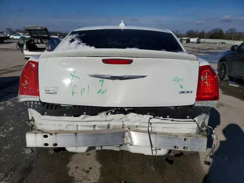 2018 CHRYSLER 300 LIMITED  