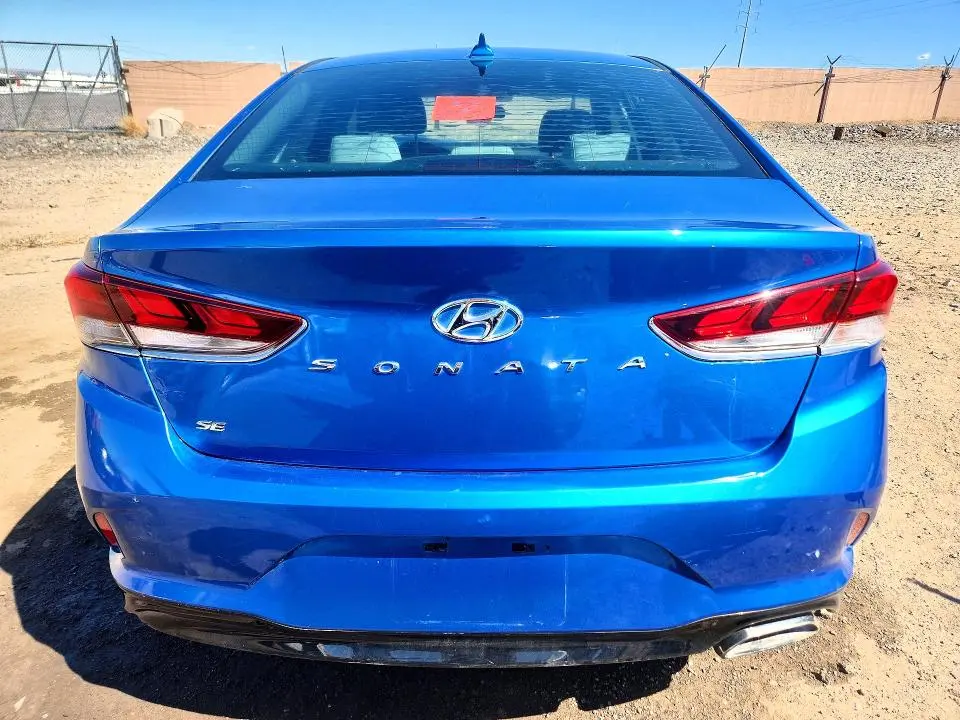 2018 HYUNDAI SONATA SE  