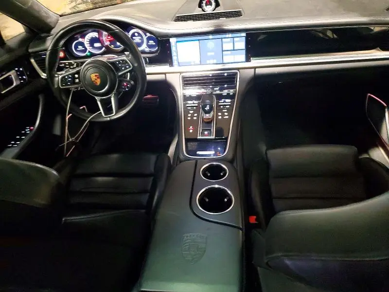 2018 PORSCHE PANAMERA TURBO  