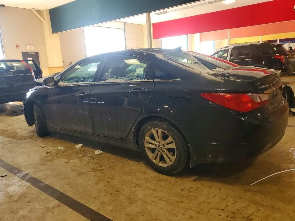 2012 HYUNDAI SONATA GLS  