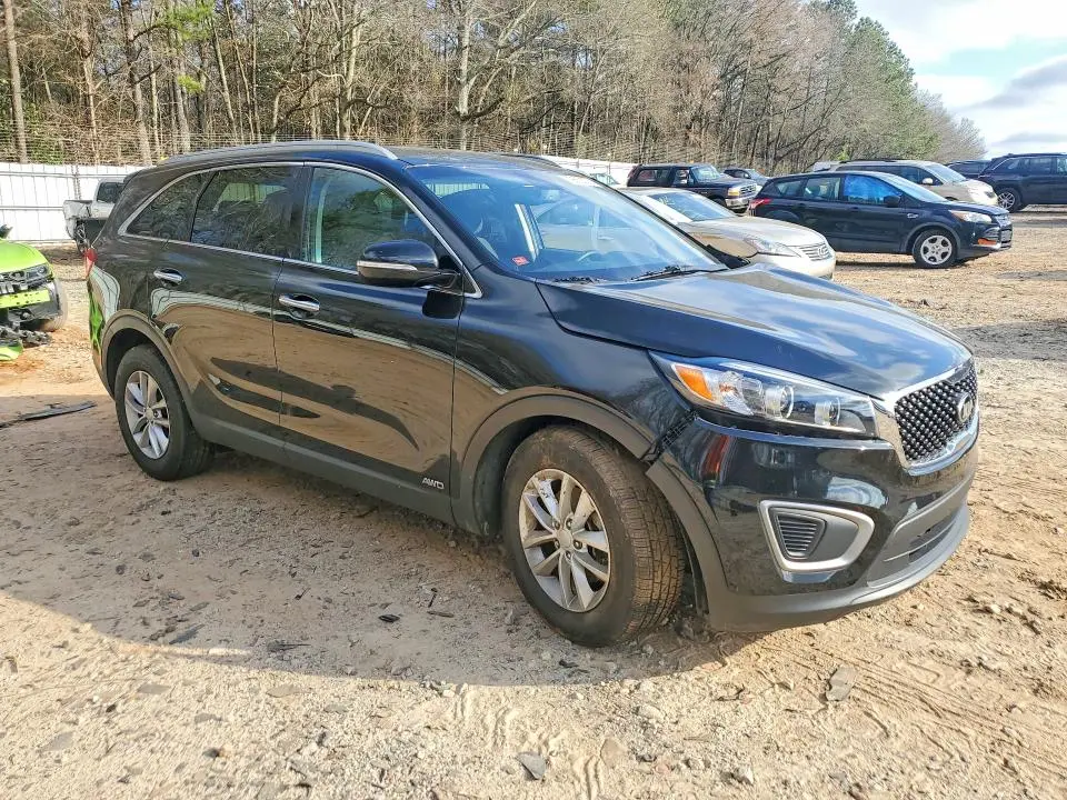 2016 KIA SORENTO LX  
