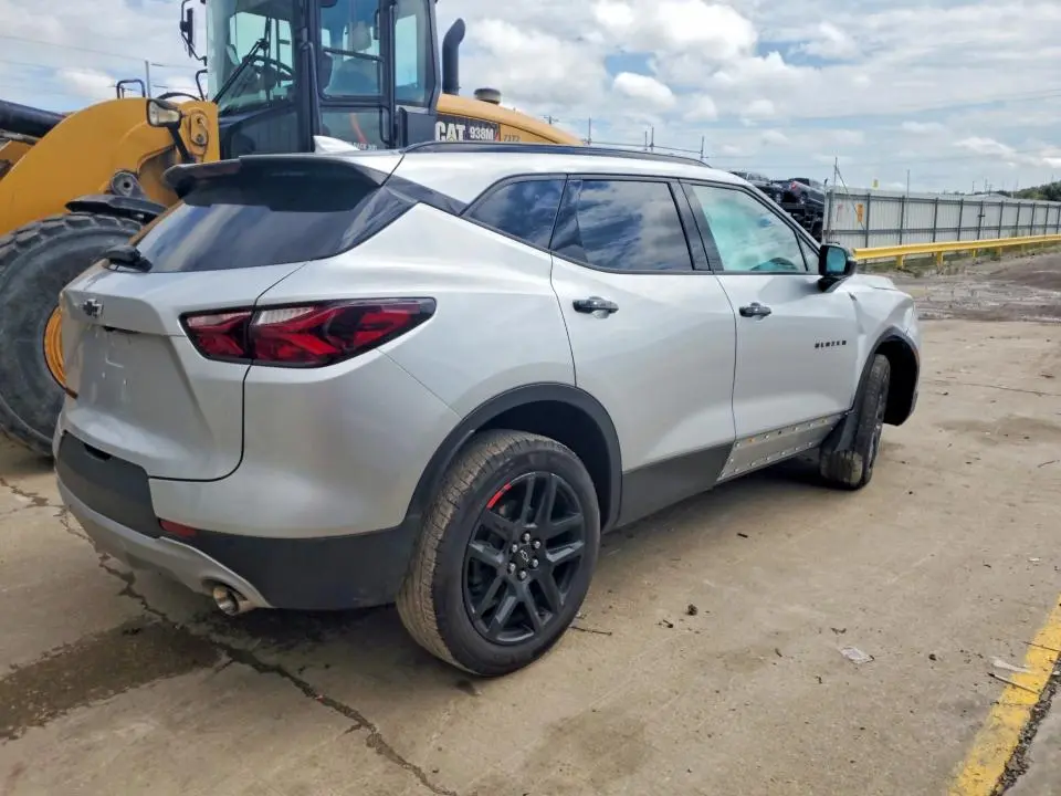 2021 CHEVROLET BLAZER 2LT  