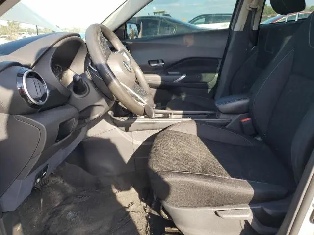 2021 NISSAN KICKS SV  