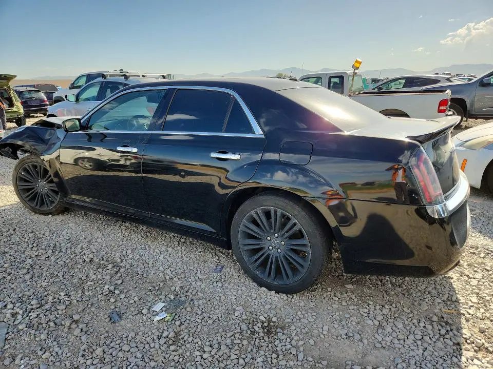 2011 CHRYSLER 300C   