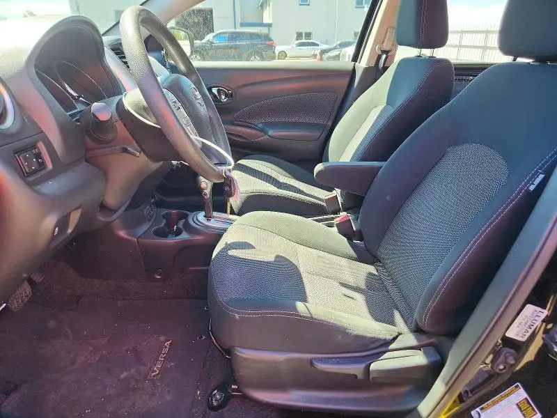2017 NISSAN VERSA 1.6 SV  