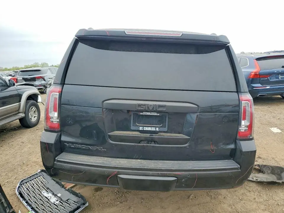 2018 GMC YUKON XL DENALI  