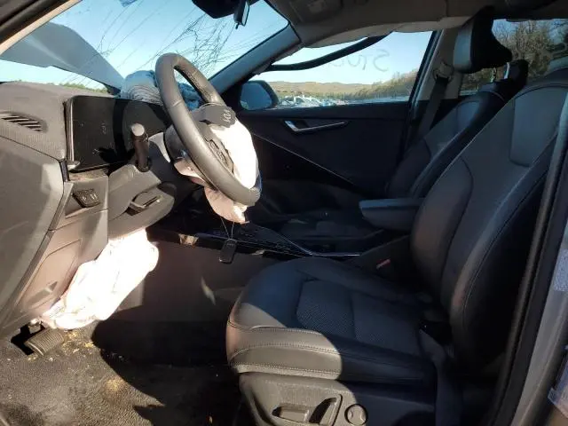 2024 KIA NIRO EX  
