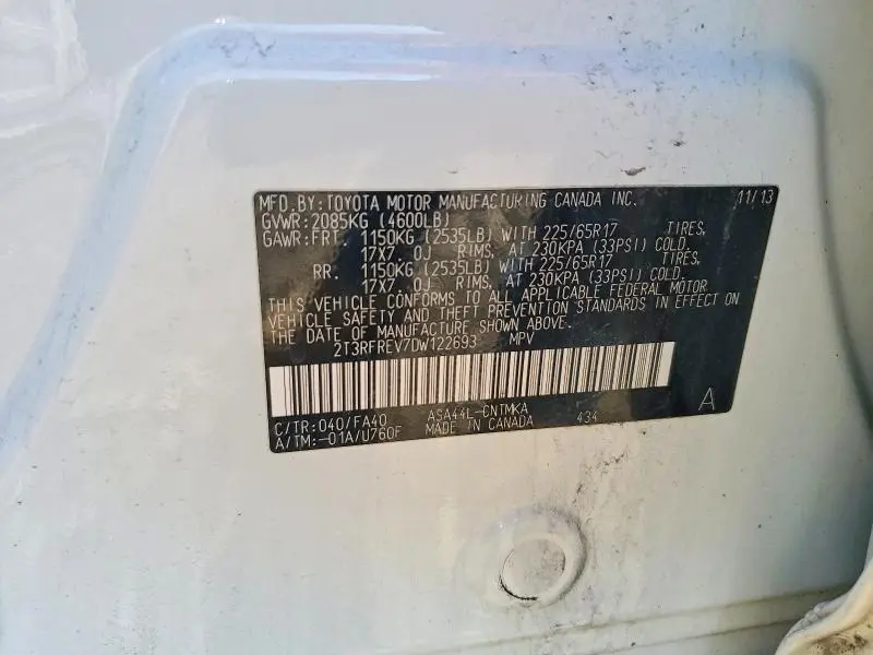 2013 TOYOTA RAV4 XLE  