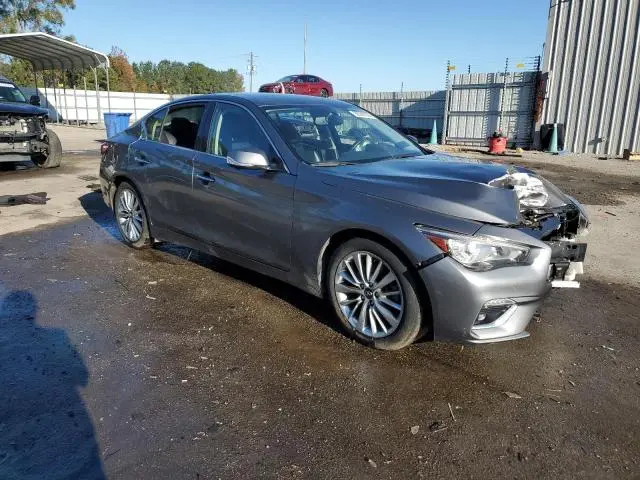 2021 INFINITI Q50 LUXE  