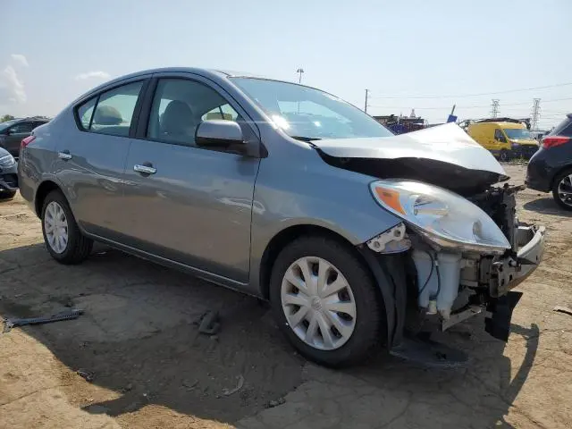 2012 NISSAN VERSA S  