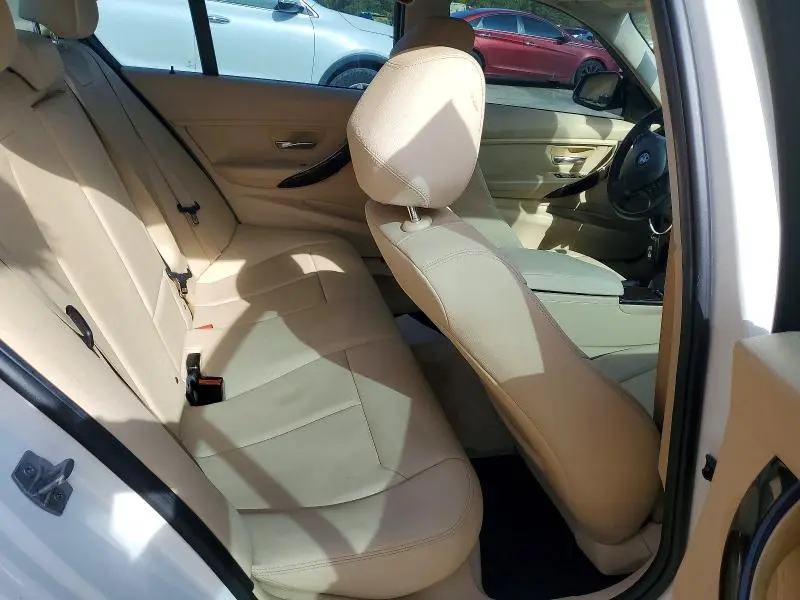 2015 BMW 320 I  