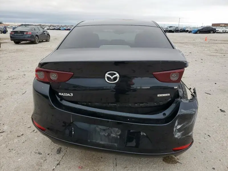 2021 MAZDA 3   