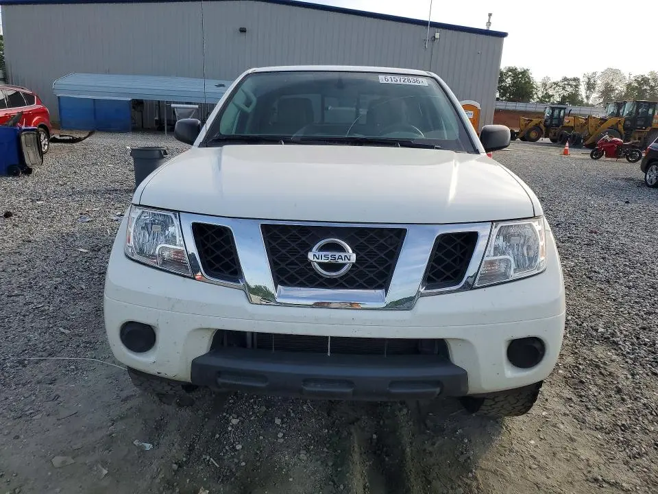 2020 NISSAN FRONTIER SV  