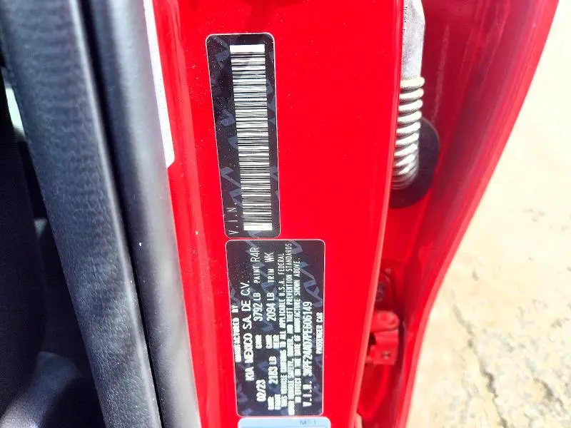 2023 KIA FORTE LXS  