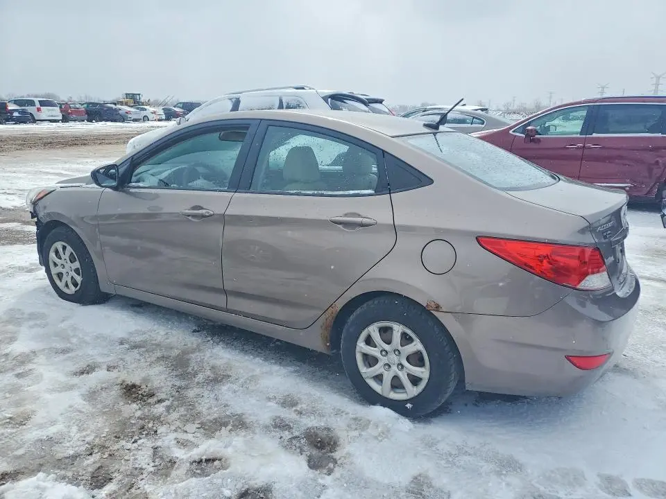 2013 HYUNDAI ACCENT GLS  