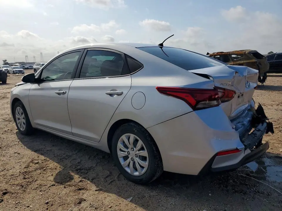 2022 HYUNDAI ACCENT SE  