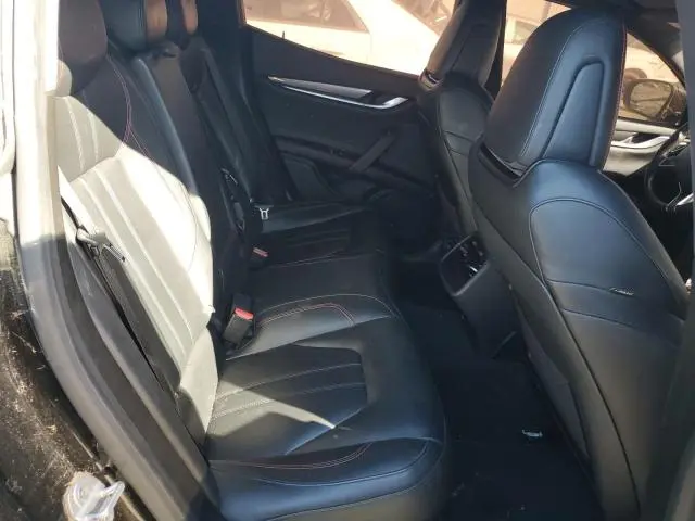 2017 MASERATI GHIBLI SPORT  