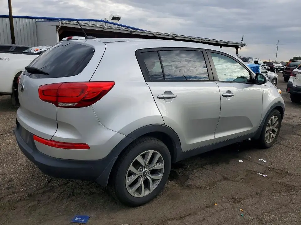 2016 KIA SPORTAGE LX  