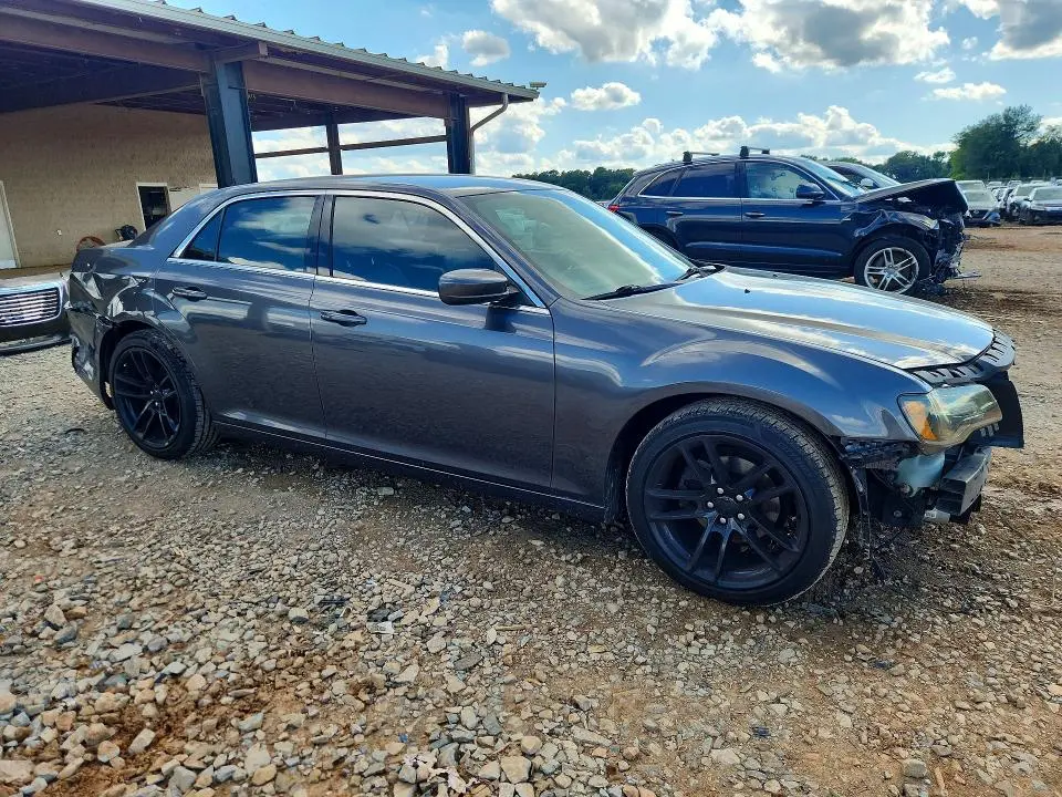 2013 CHRYSLER 300   
