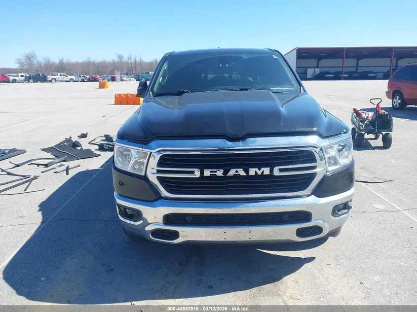 2021 RAM 1500 BIG HORN  4X4 6'4 BOX
