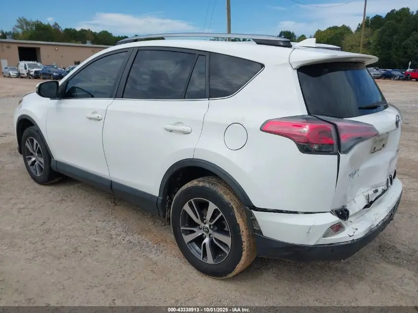 2017 TOYOTA RAV4 XLE