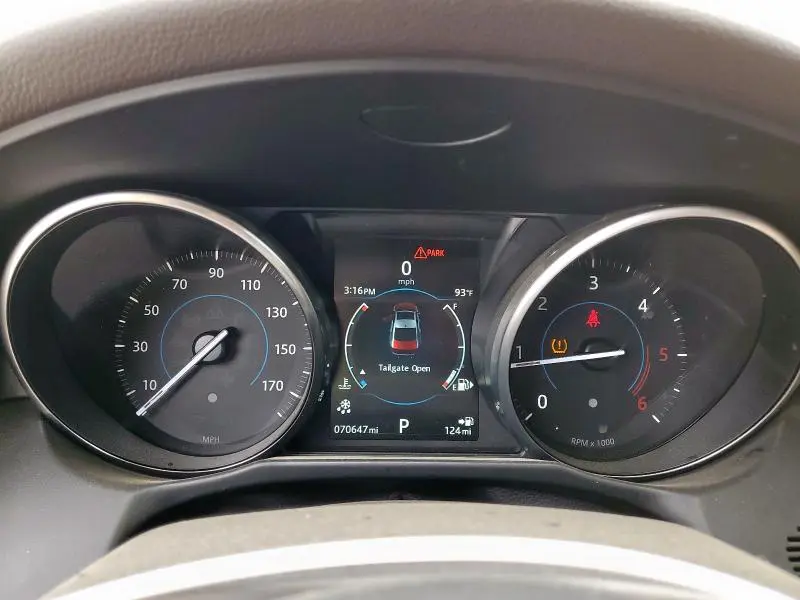 2017 JAGUAR XF PREMIUM
