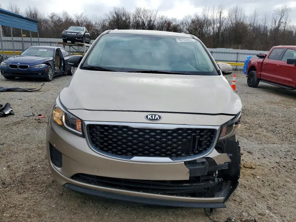 2017 KIA SEDONA LX  