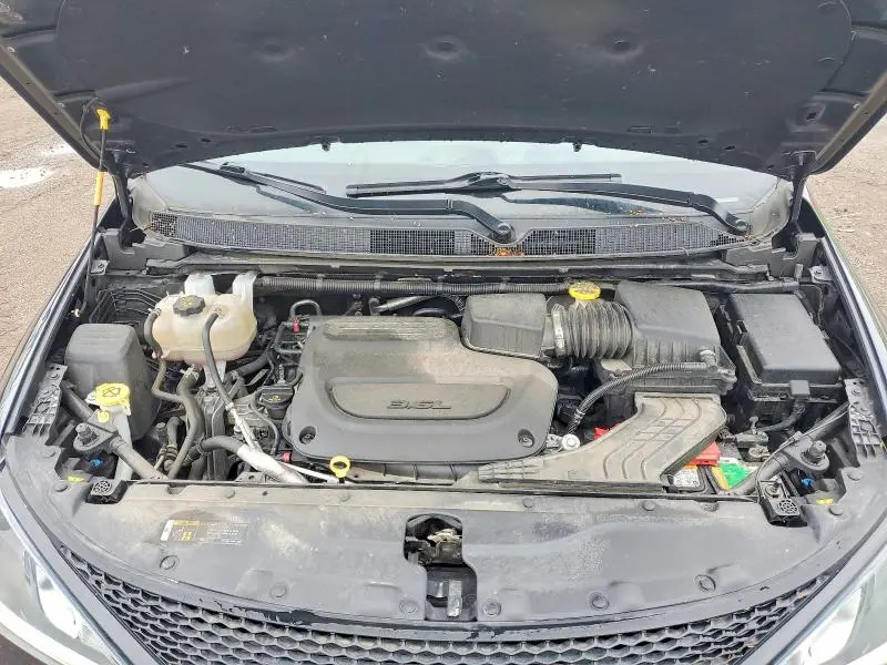 2019 CHRYSLER PACIFICA LIMITED  