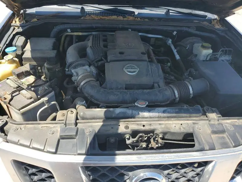 2015 NISSAN FRONTIER DESERT RUNNER  