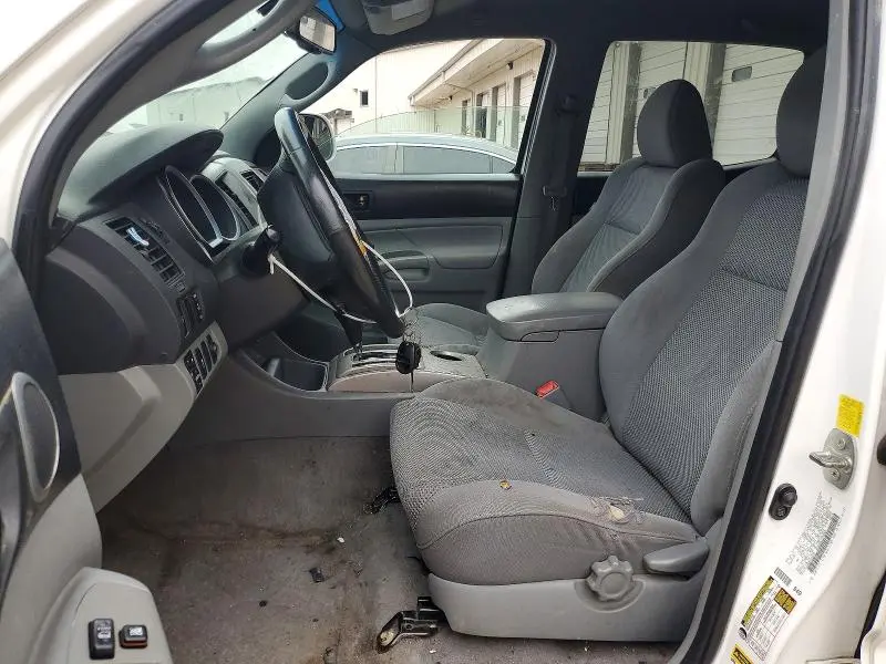 2011 TOYOTA TACOMA DOUBLE CAB PRERUNNER  
