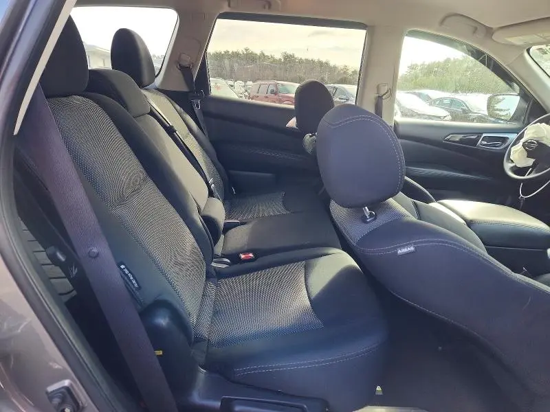 2018 NISSAN PATHFINDER S  