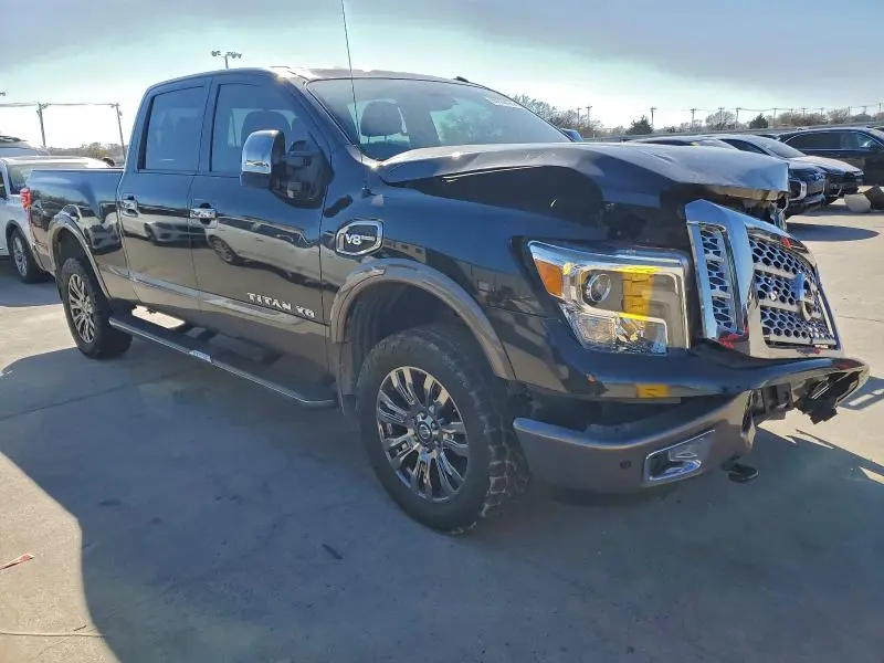2016 NISSAN TITAN XD SL  