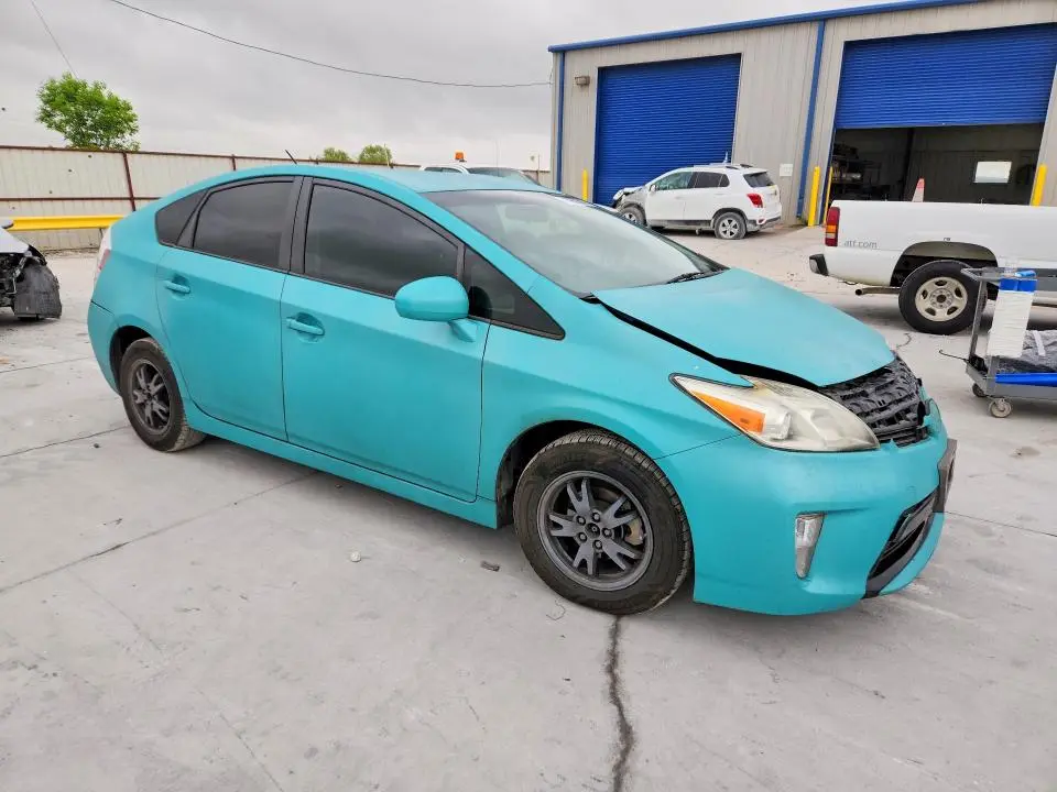 2012 TOYOTA PRIUS TWO  