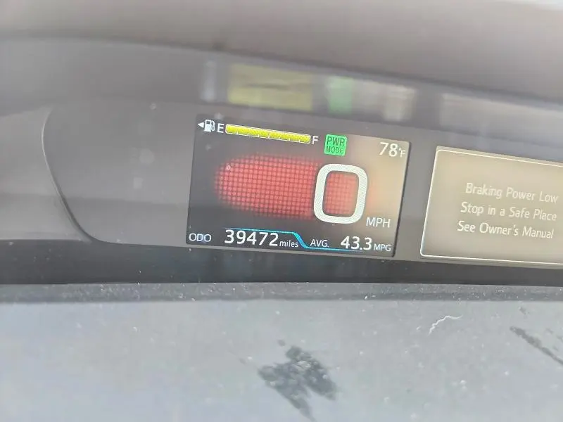 2020 TOYOTA PRIUS XLE AWD-E  