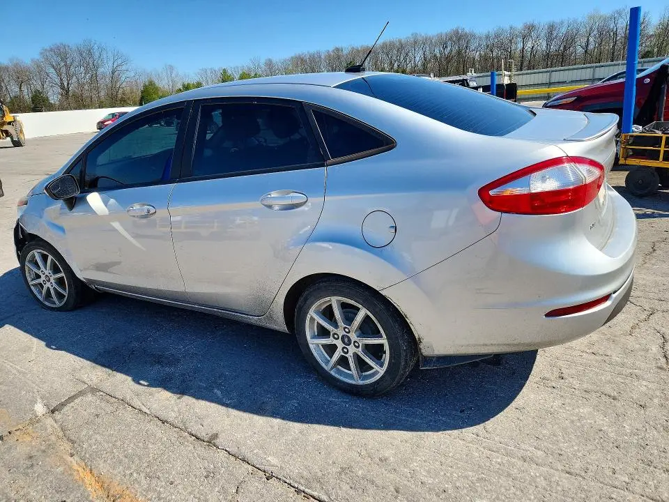 2019 FORD FIESTA SE  