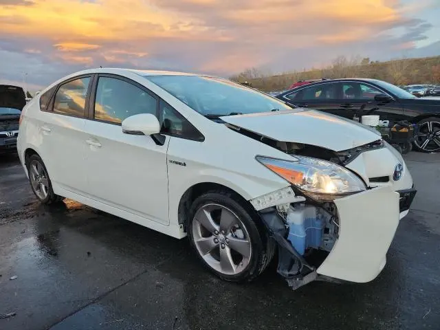 2015 TOYOTA PRIUS   