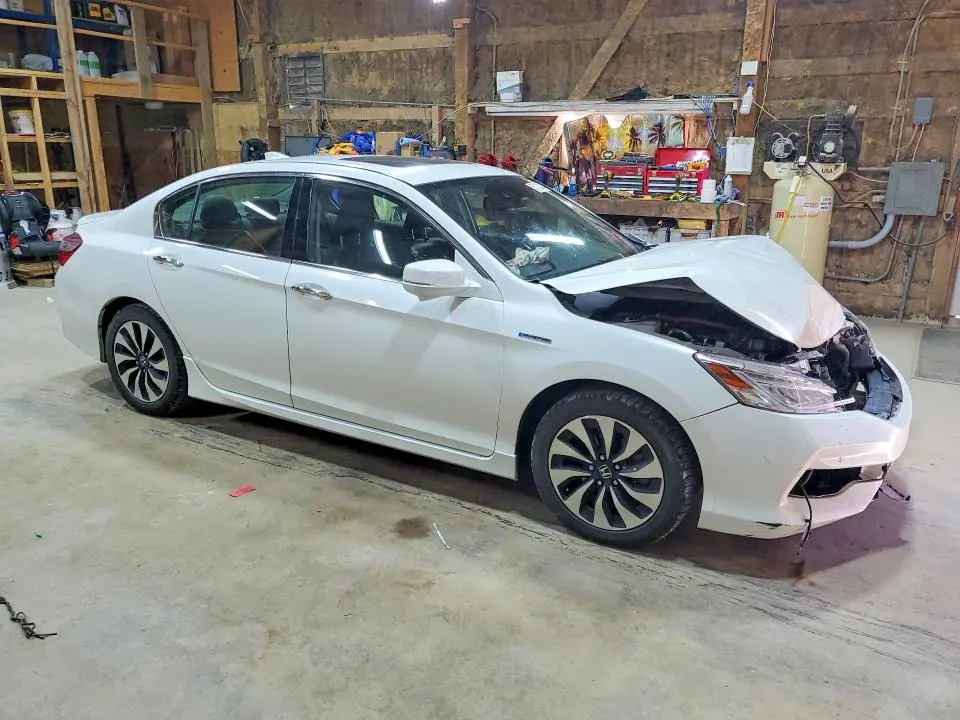 2017 HONDA ACCORD TOURING HYBRID  