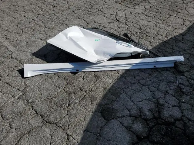 2024 LEXUS ES 300H BASE  