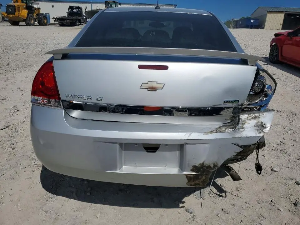 2011 CHEVROLET IMPALA LT  
