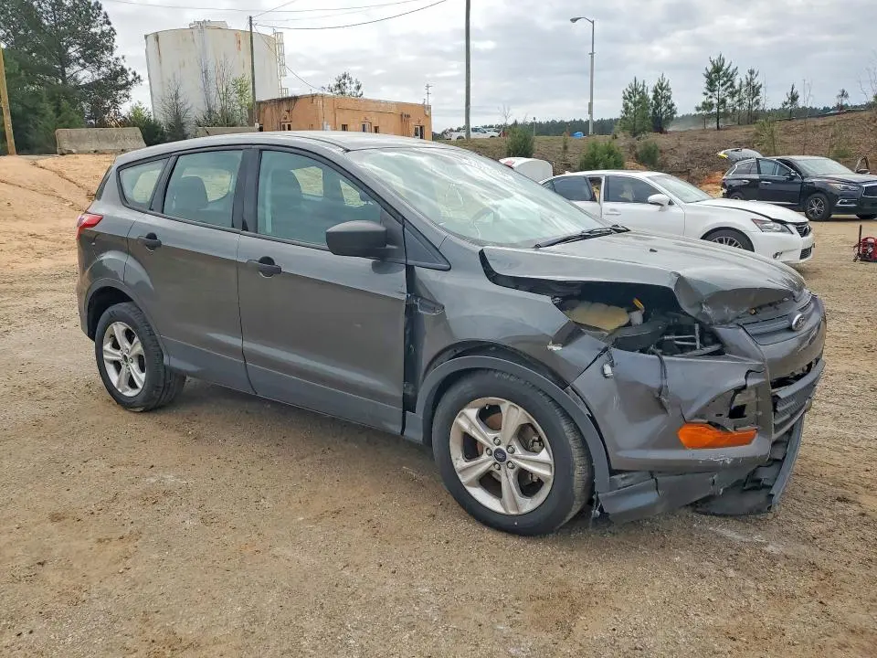 2016 FORD ESCAPE S  